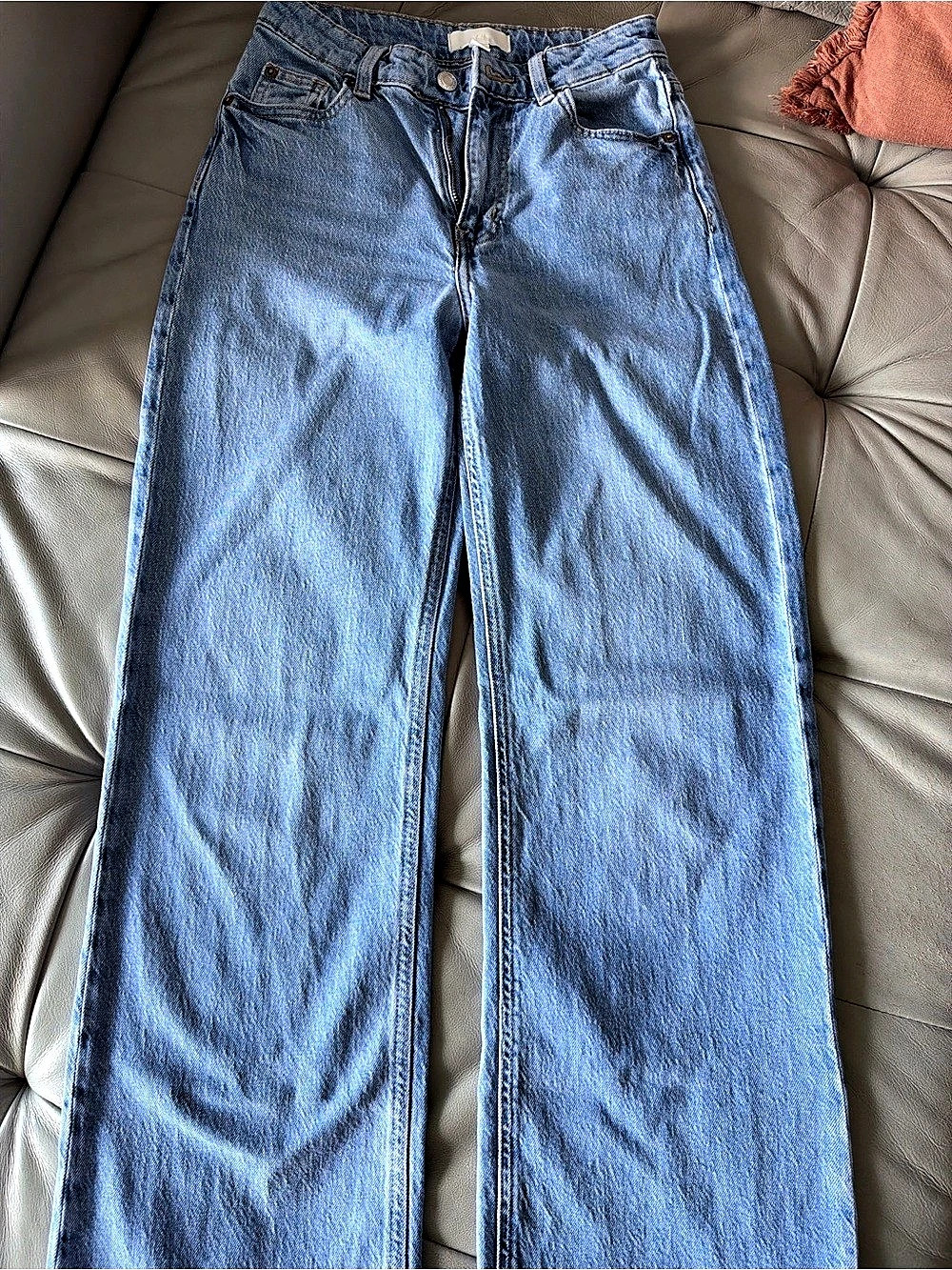 Cayler Wide Leg Jeans in Blue Waist 34